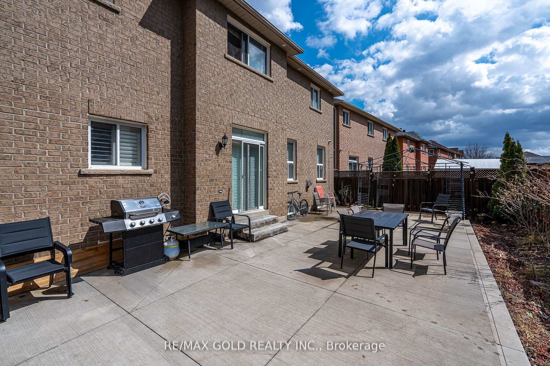10 Sugarcane Avenue photo 48