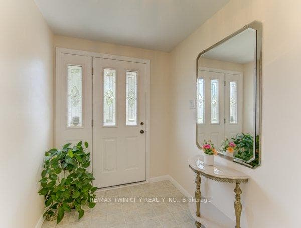 141 Hazelglen Drive photo 5