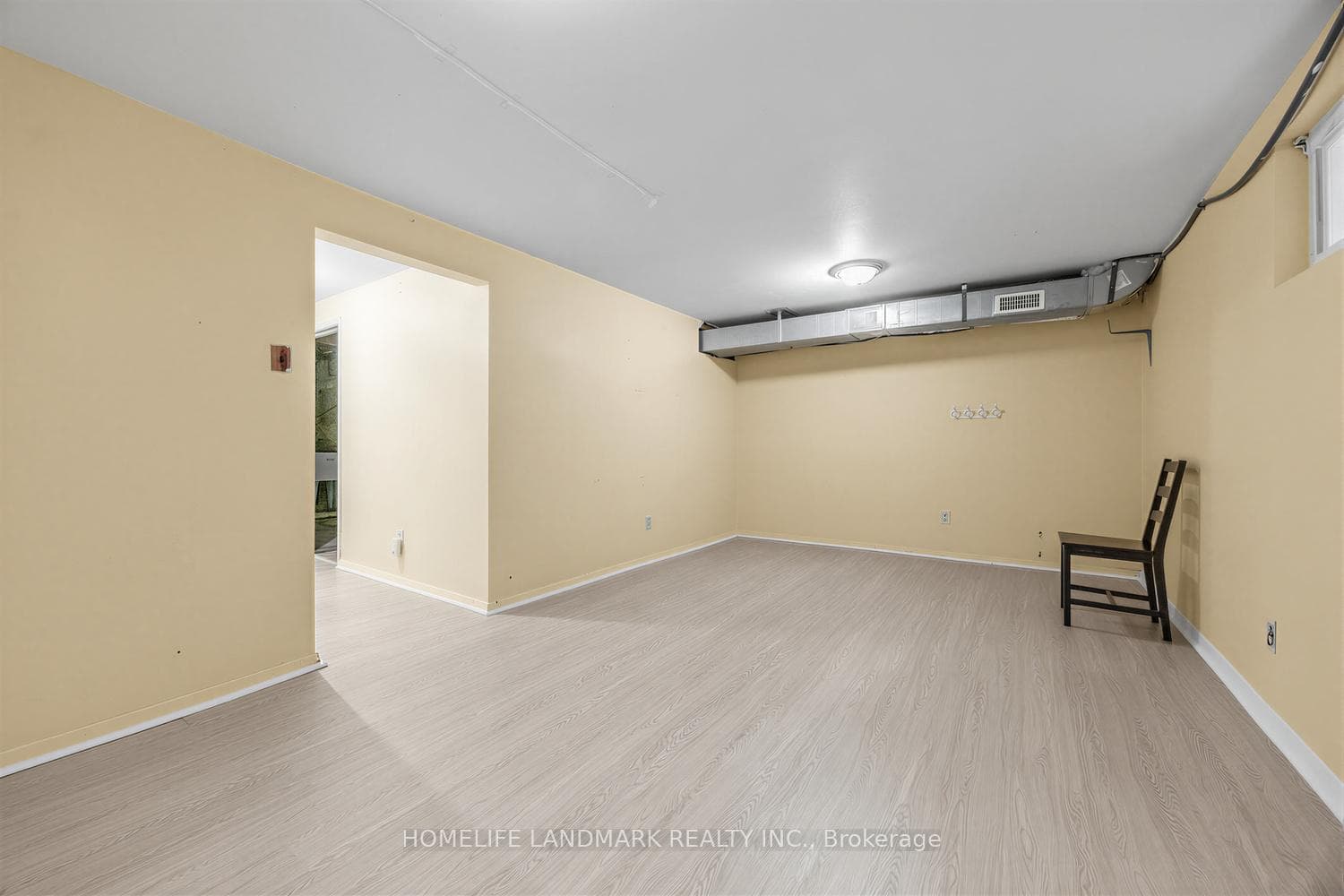 67 Godstone Road Unit 112 photo 21