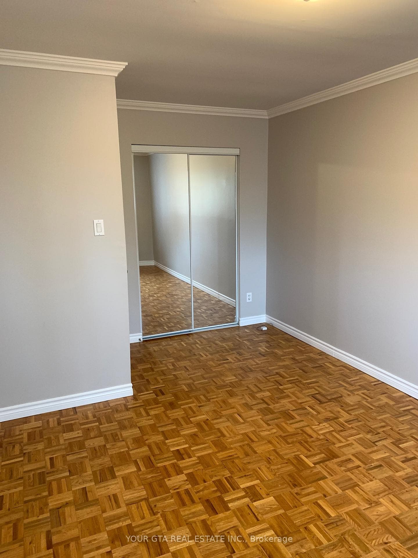 147 Bonham Blvd Boulevard Unit upper photo 10