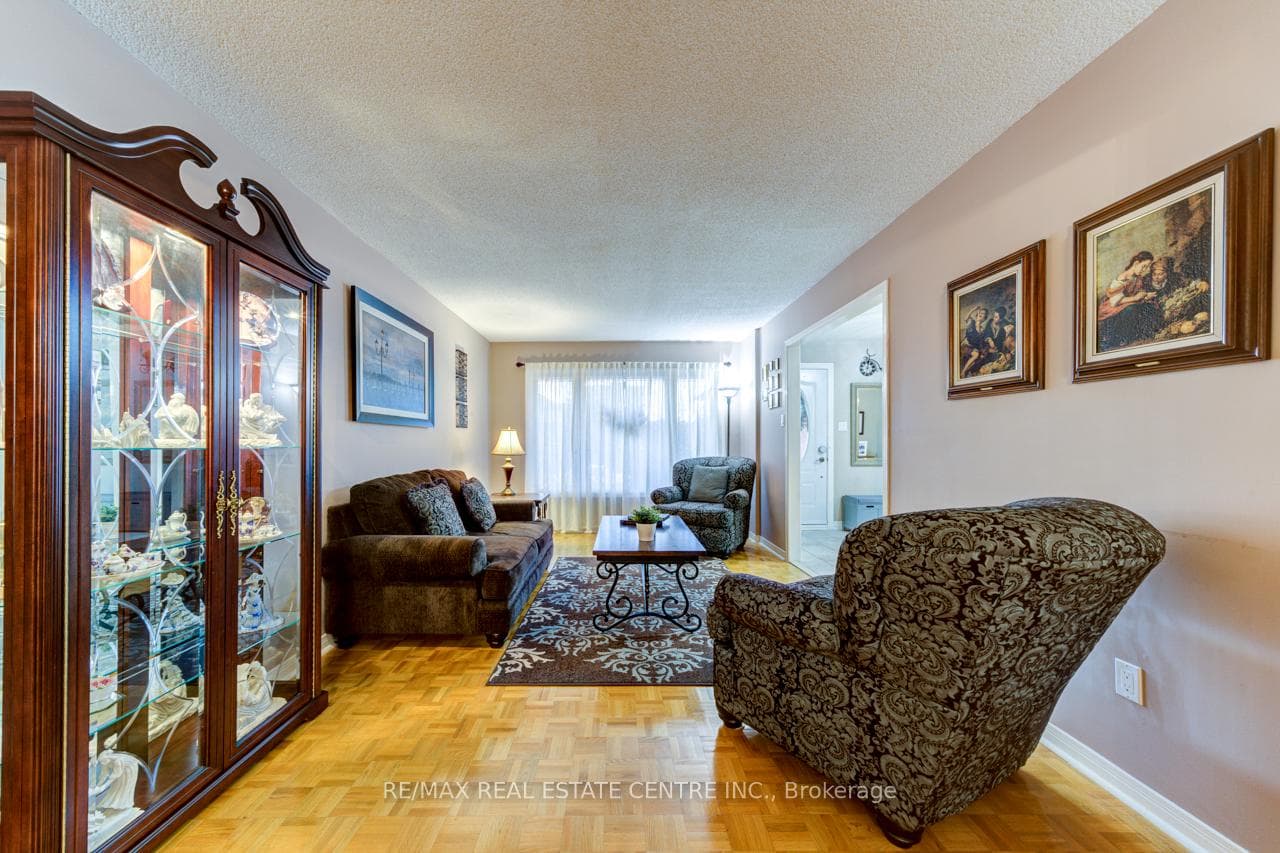 106 Havelock Drive photo 16