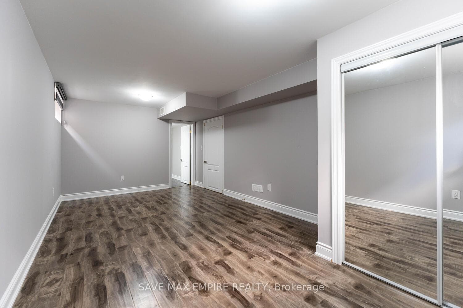 5230 Creditview Road photo 36
