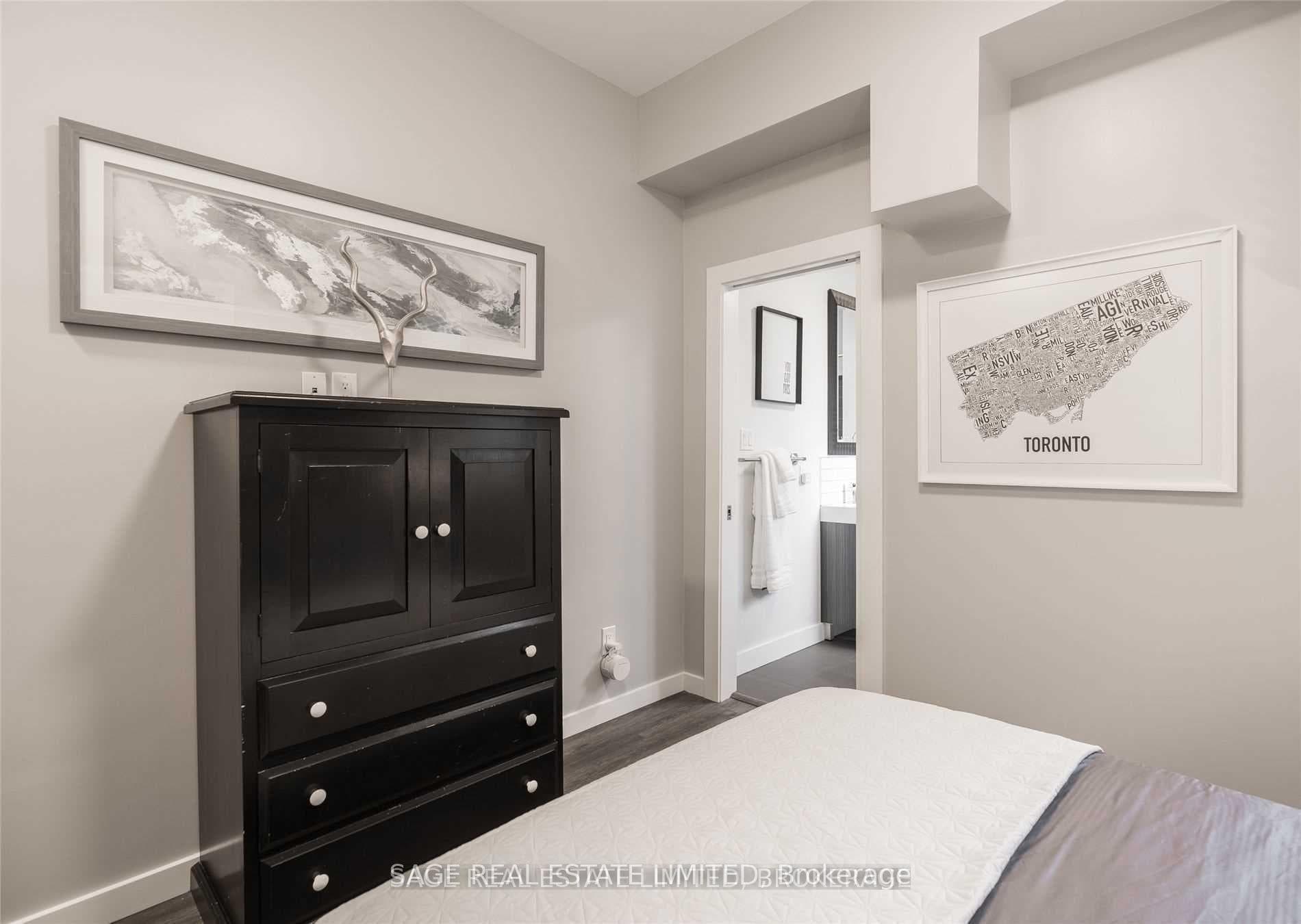 247 Lisgar Street photo 8