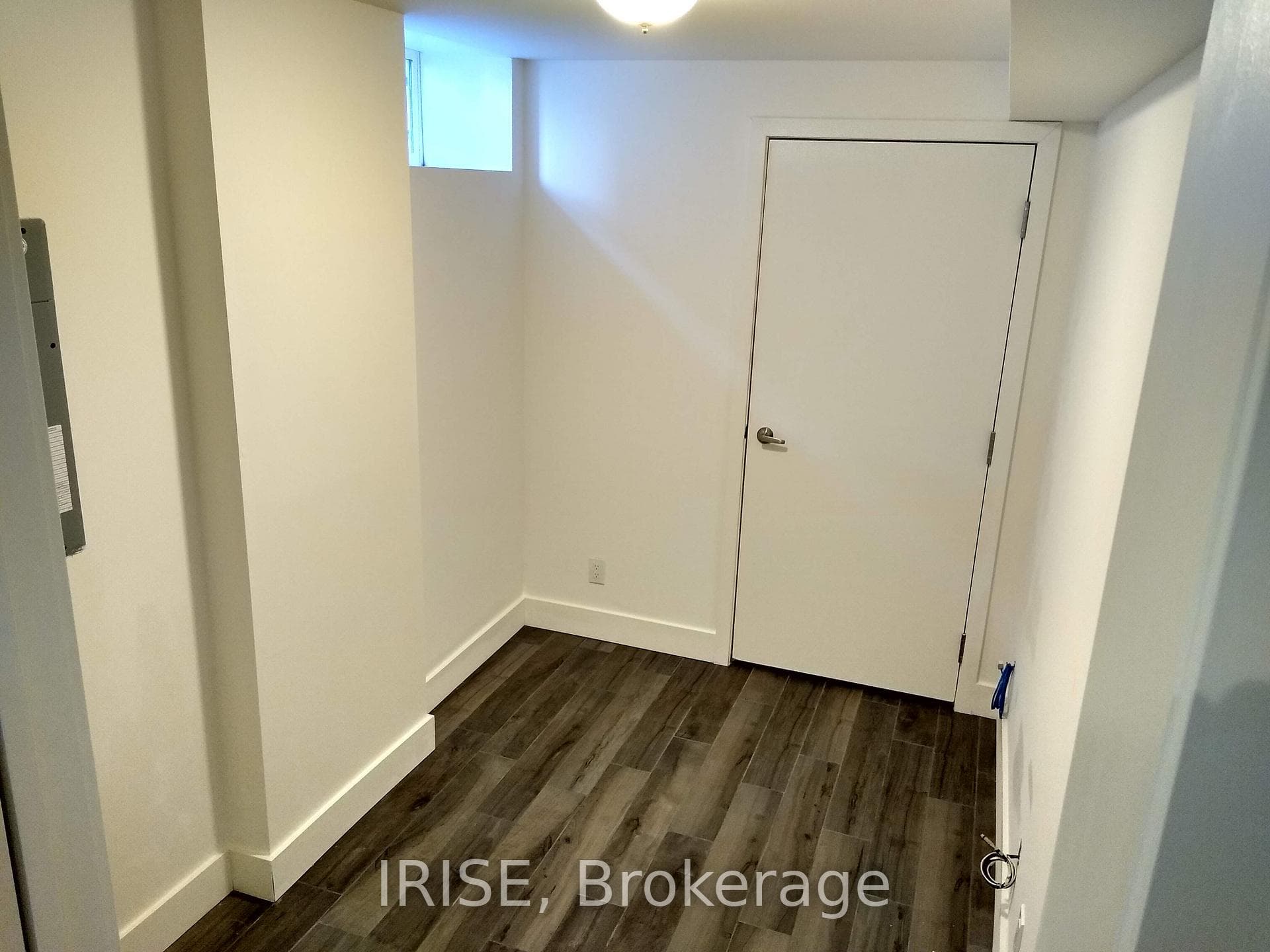 11 Donmore Avenue Unit Lower photo 11