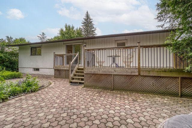 2021 Woodglen Crescent photo 29