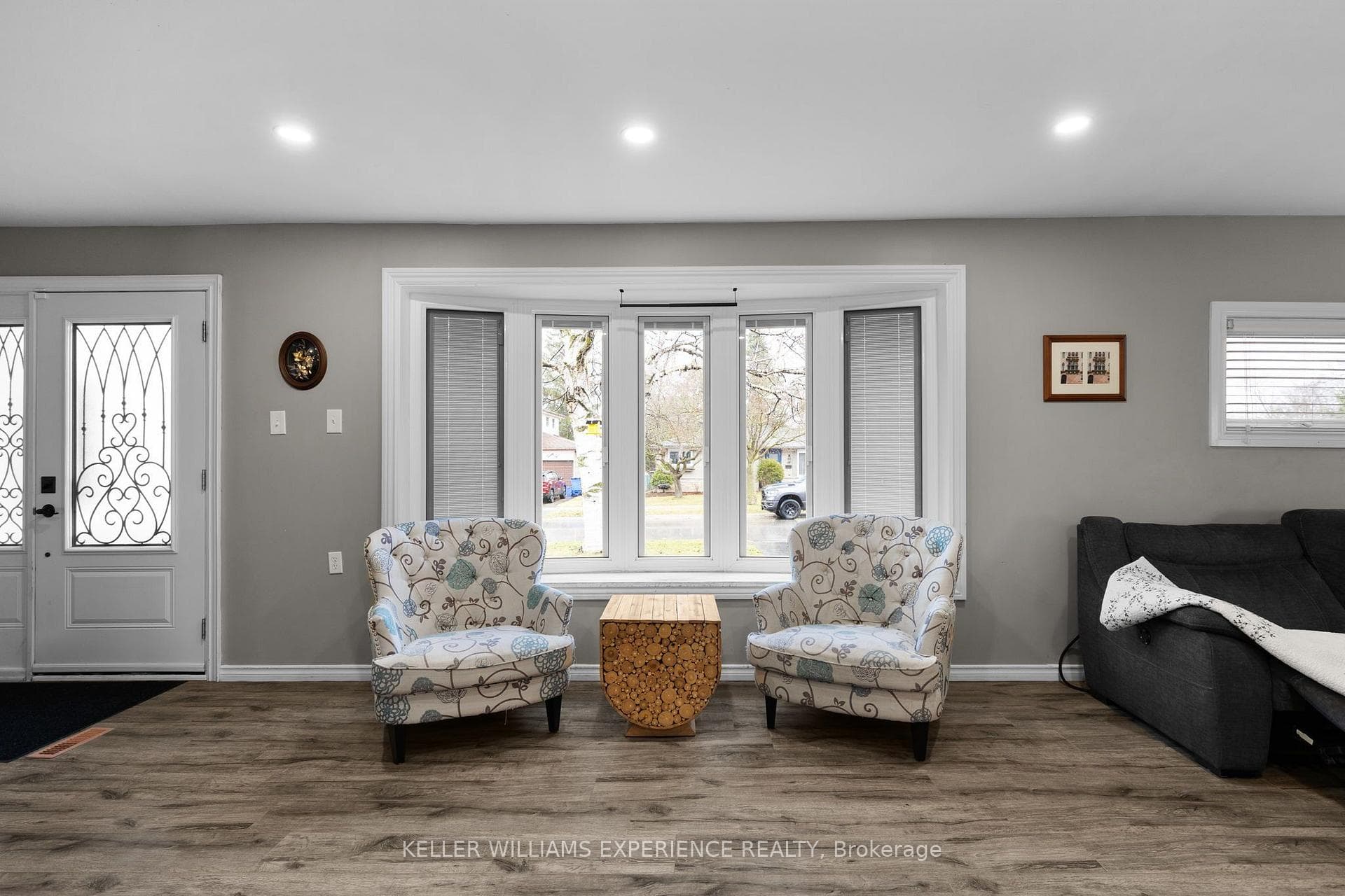 27 Rustic Crescent photo 7
