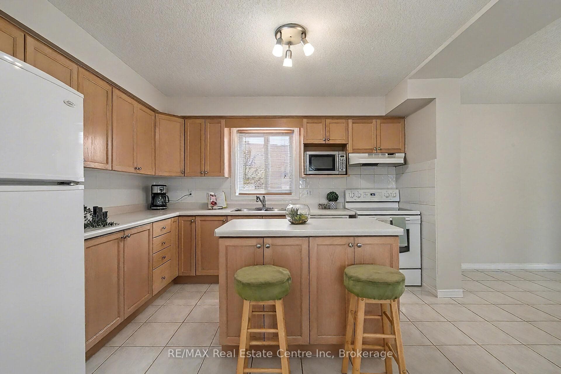 31 Gibb Street photo 4