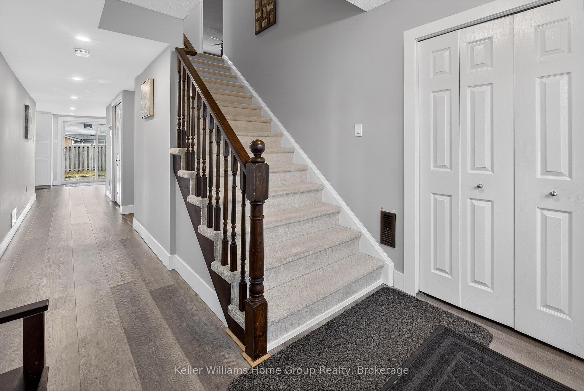 42 Freshmeadow Way photo 19