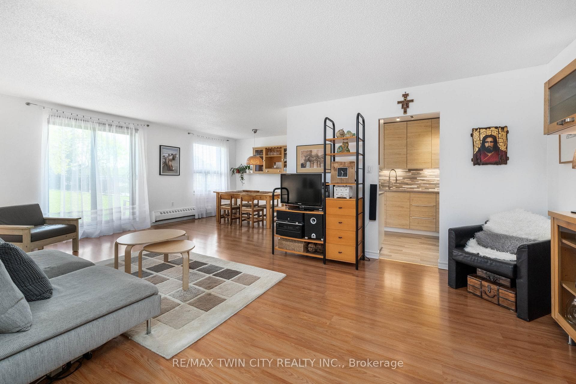 1100 Courtland Avenue Unit 214 photo 5