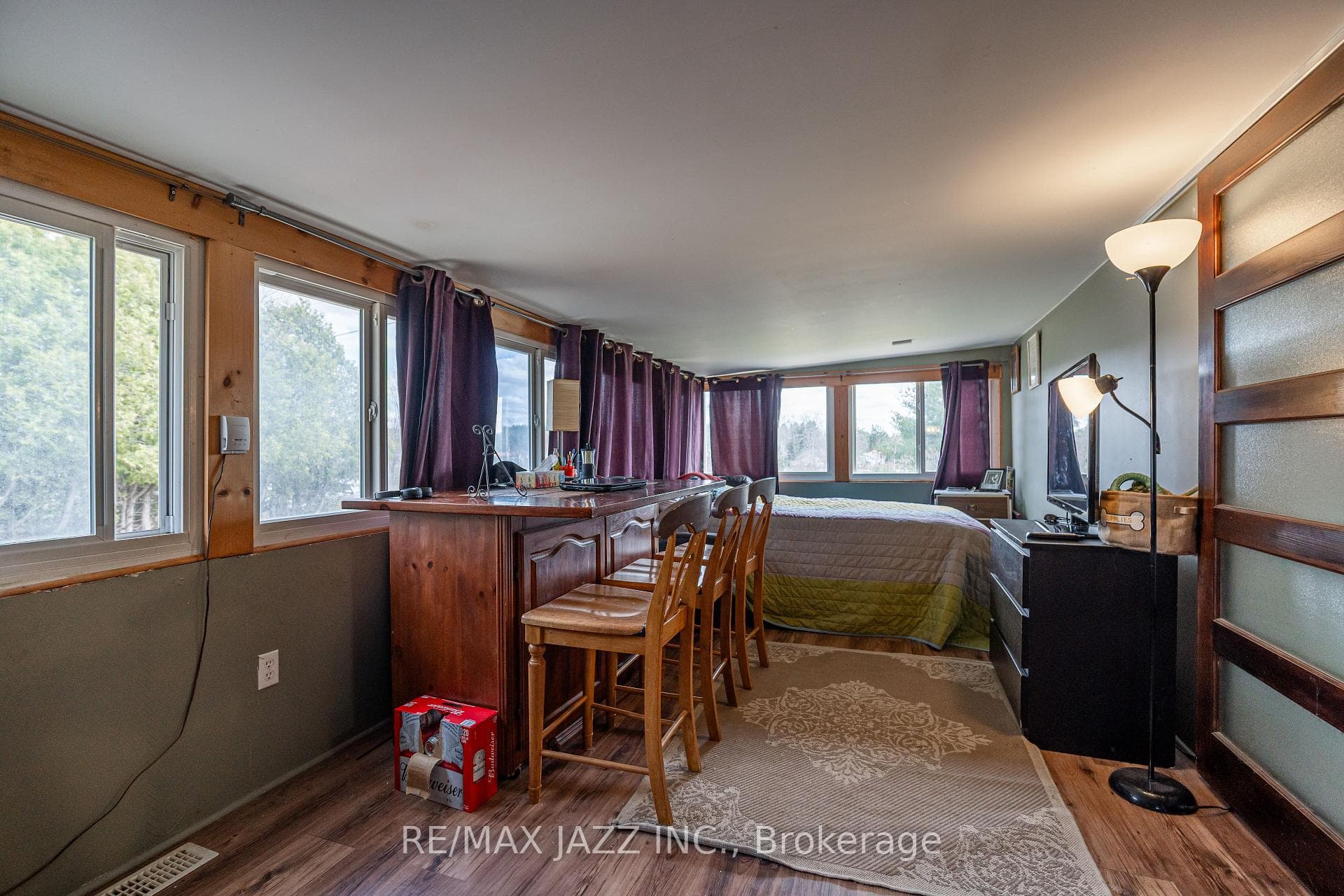 8 Almac Drive photo 11