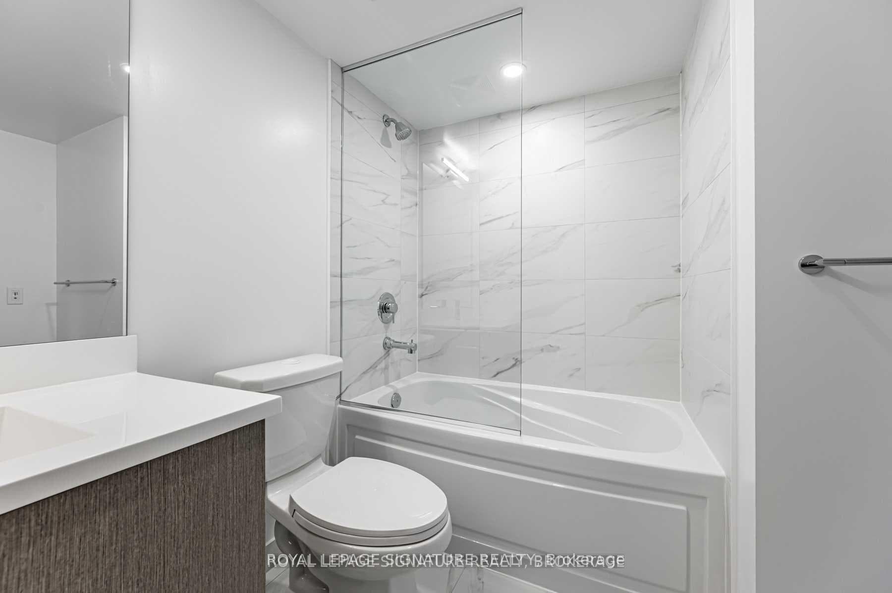 219 Dundas Street Unit 2008 photo 12