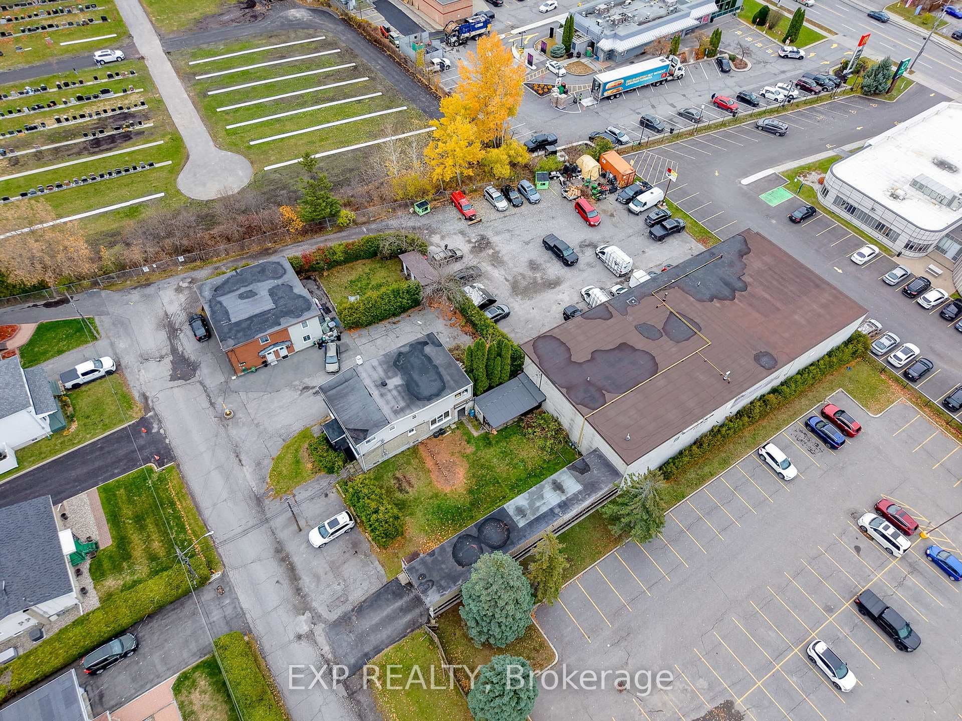 1237 1255 Cousineau Street photo 16