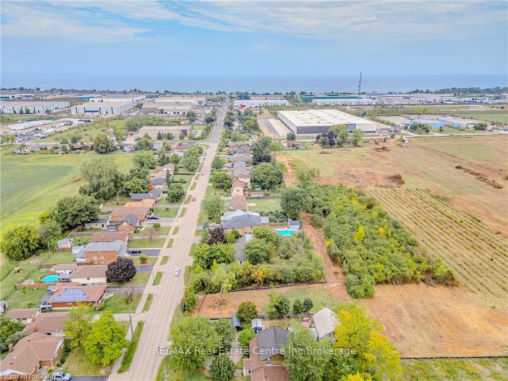 258 MCNEILLY Road photo 10