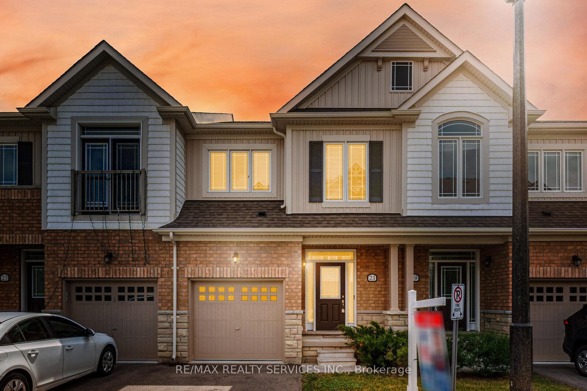 21 Cosbury Lane photo 1