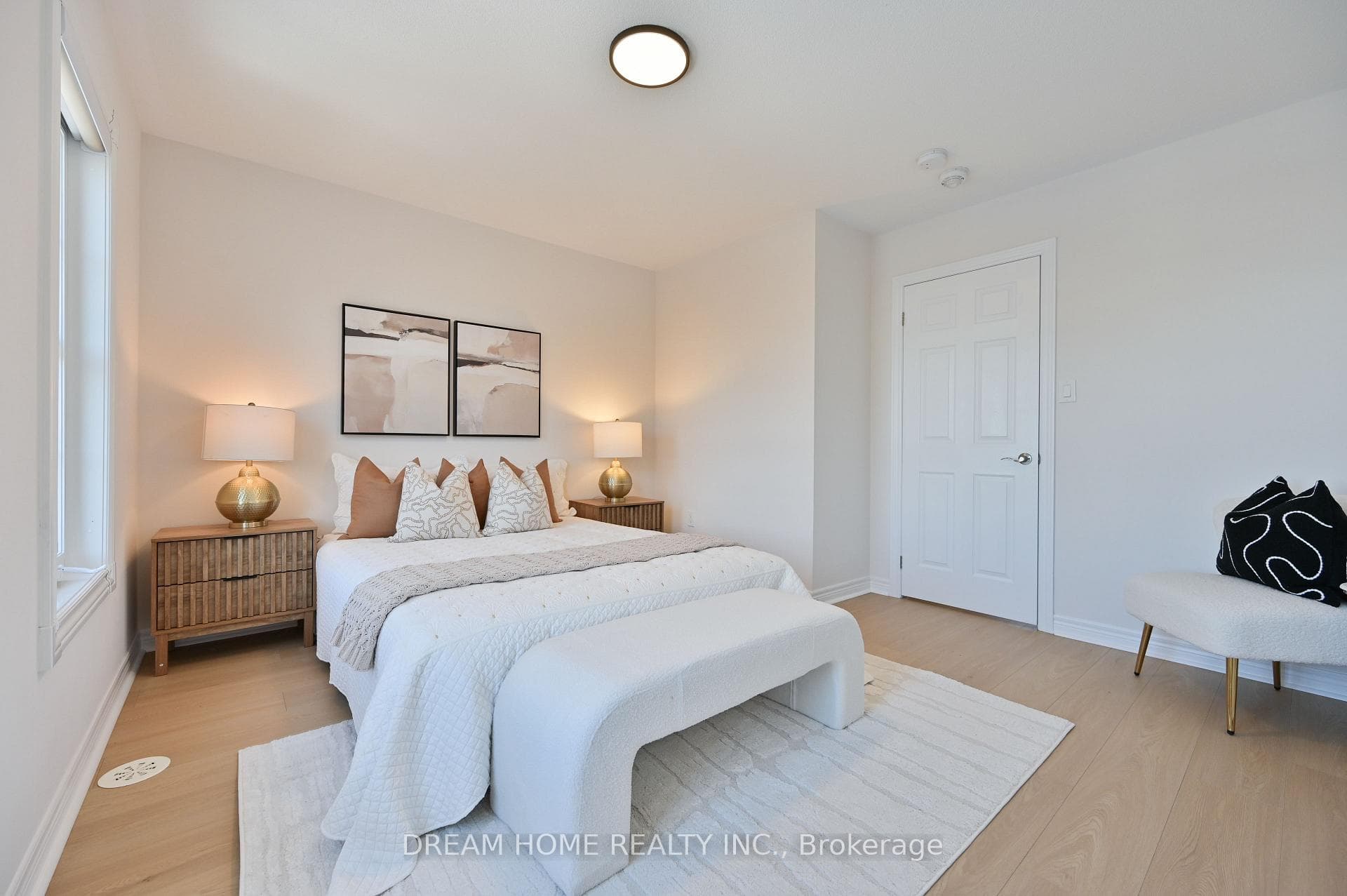 2280 Baronwood Drive Unit 98 photo 21