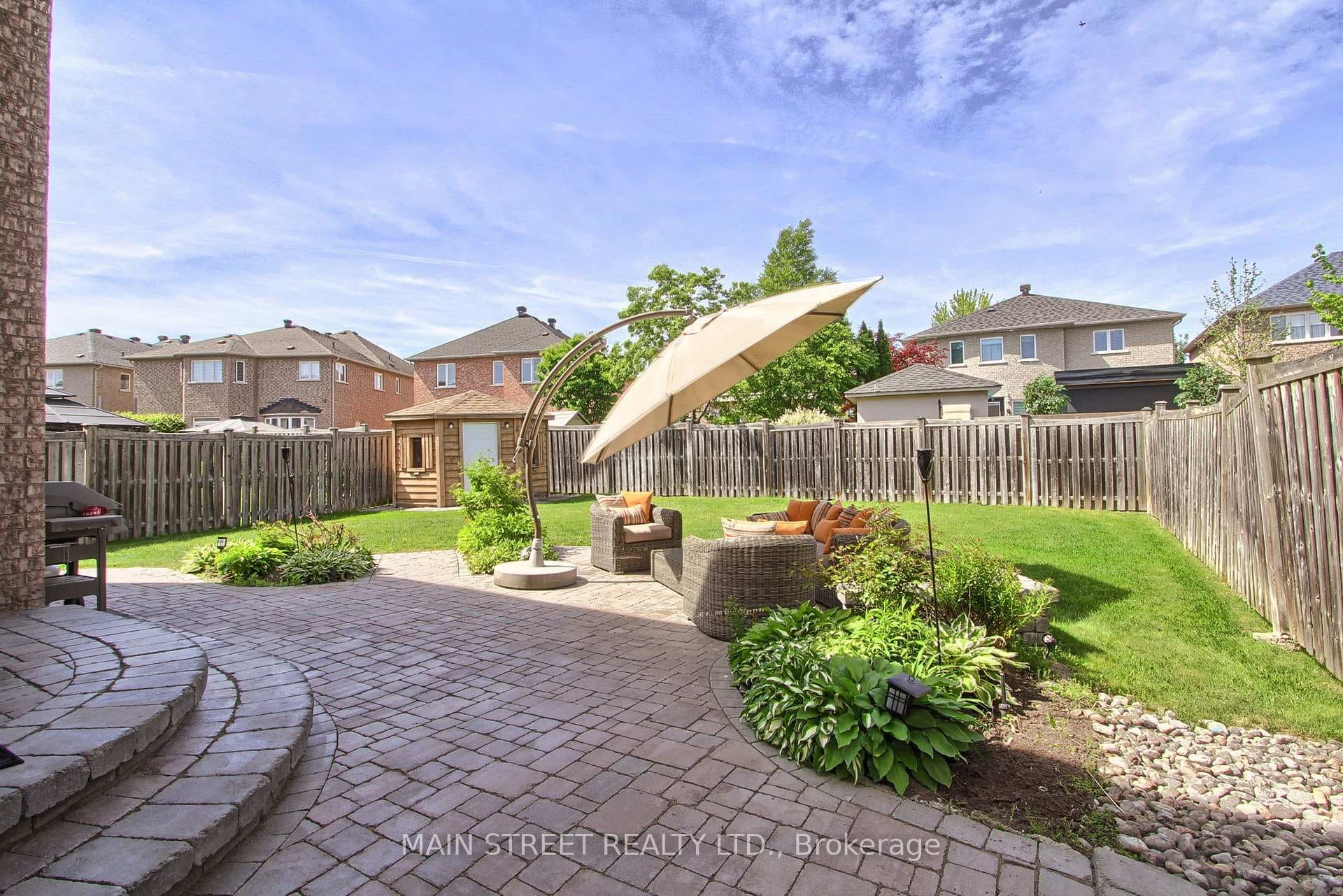 14 Reginald Lamb Crescent photo 46