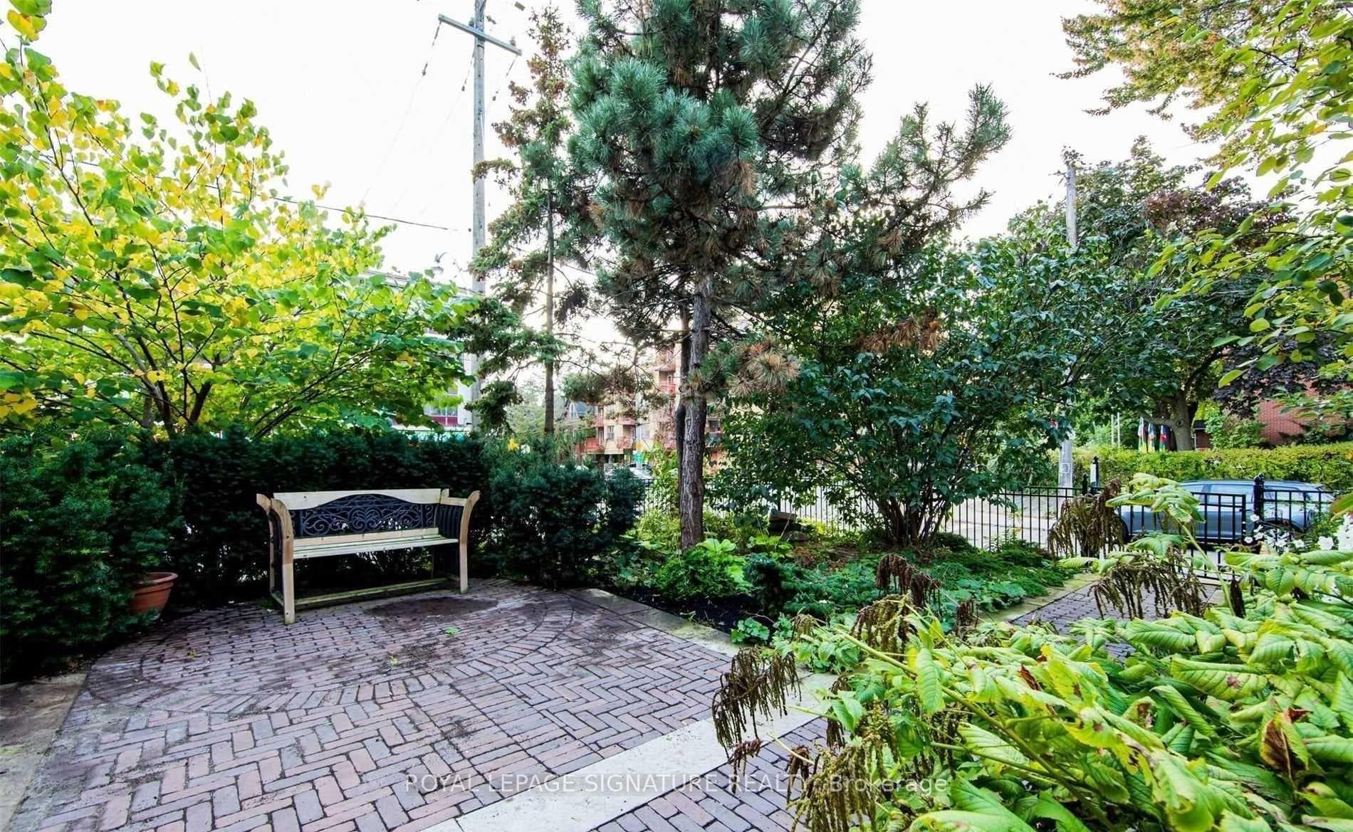 1 Maynard Avenue Unit 2 photo 2