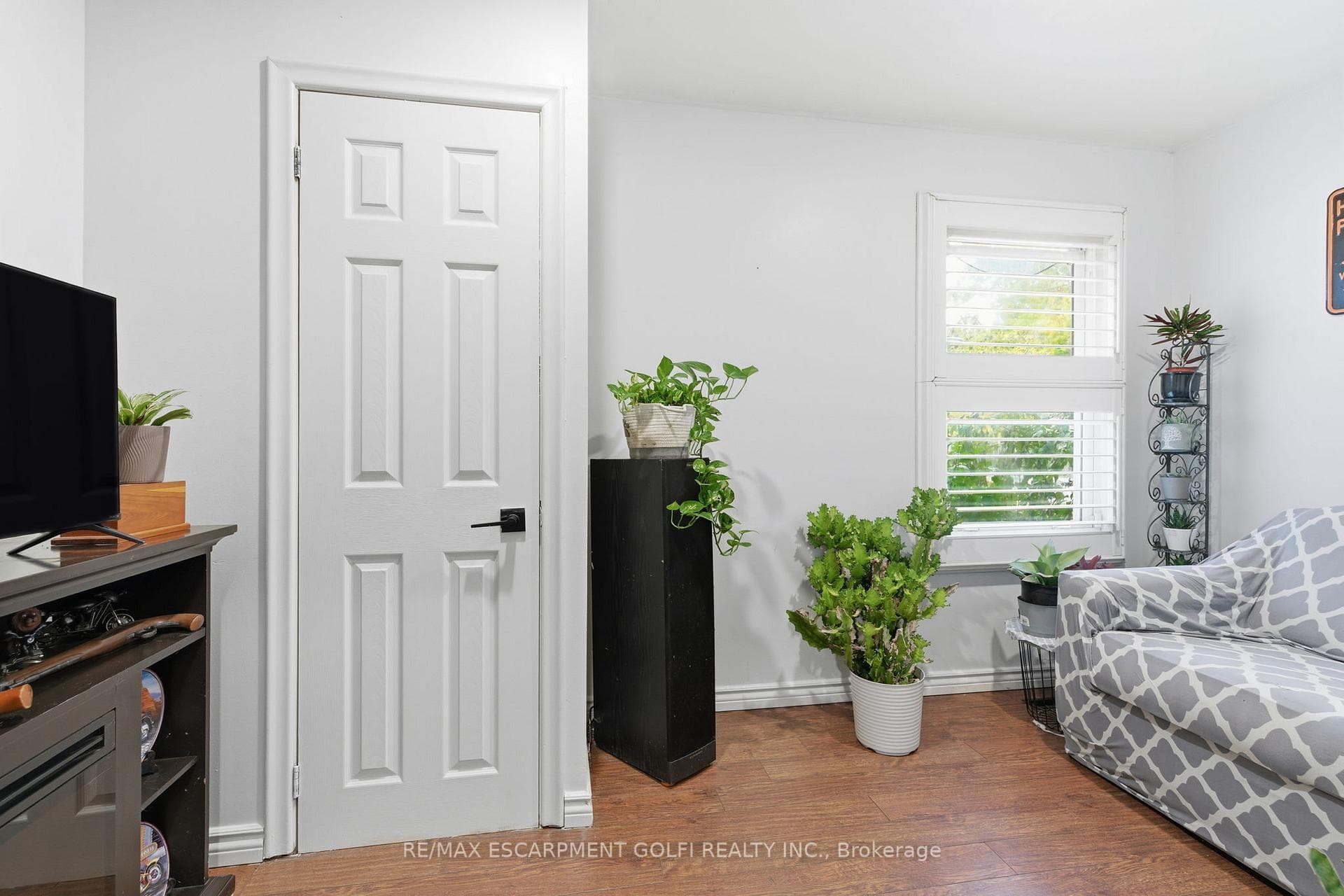 272 Grey Street photo 15