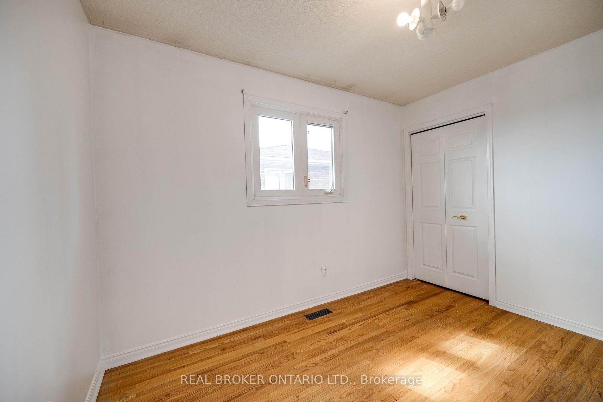 1618 Corkstone Glade Unit Upper photo 24