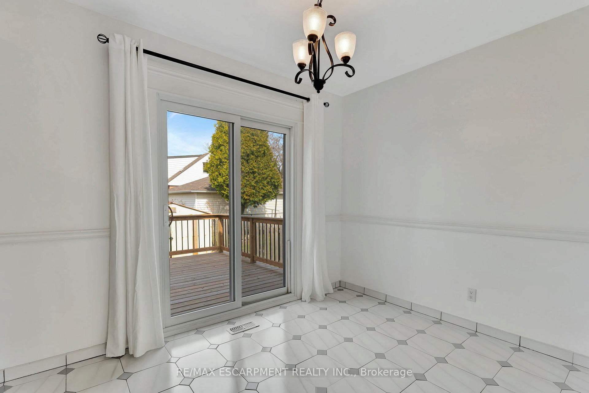 92 East 43rd Street photo 11