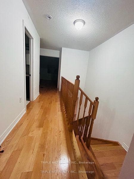27 Goodsway Trail photo 2