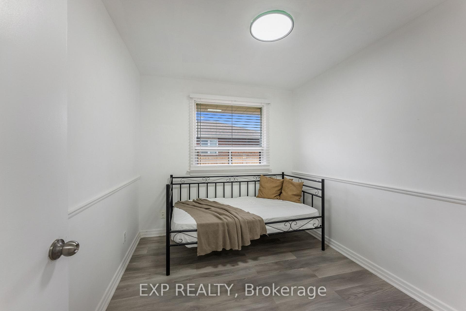 52 Southampton Drive photo 15