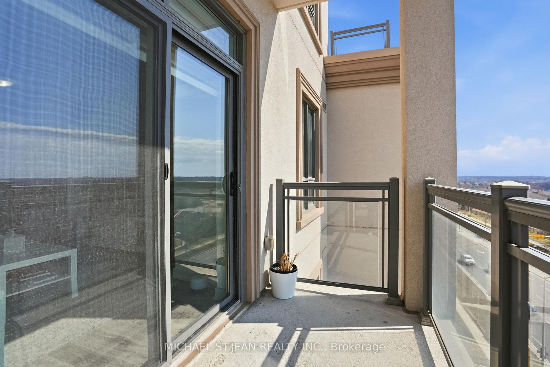 2490 Old Bronte Road Unit 720 photo 21