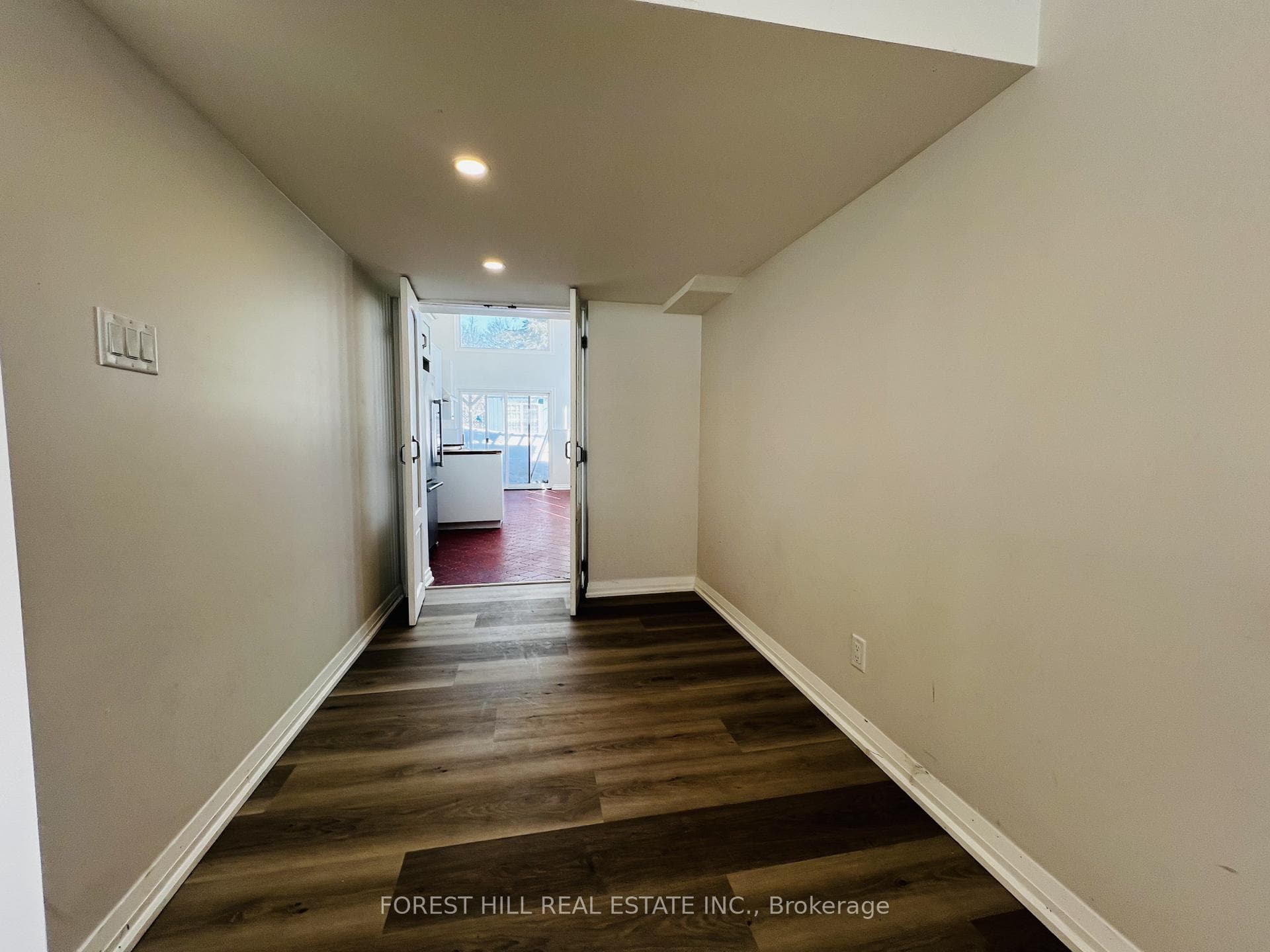 48 Steel Street Unit LOWER photo 6