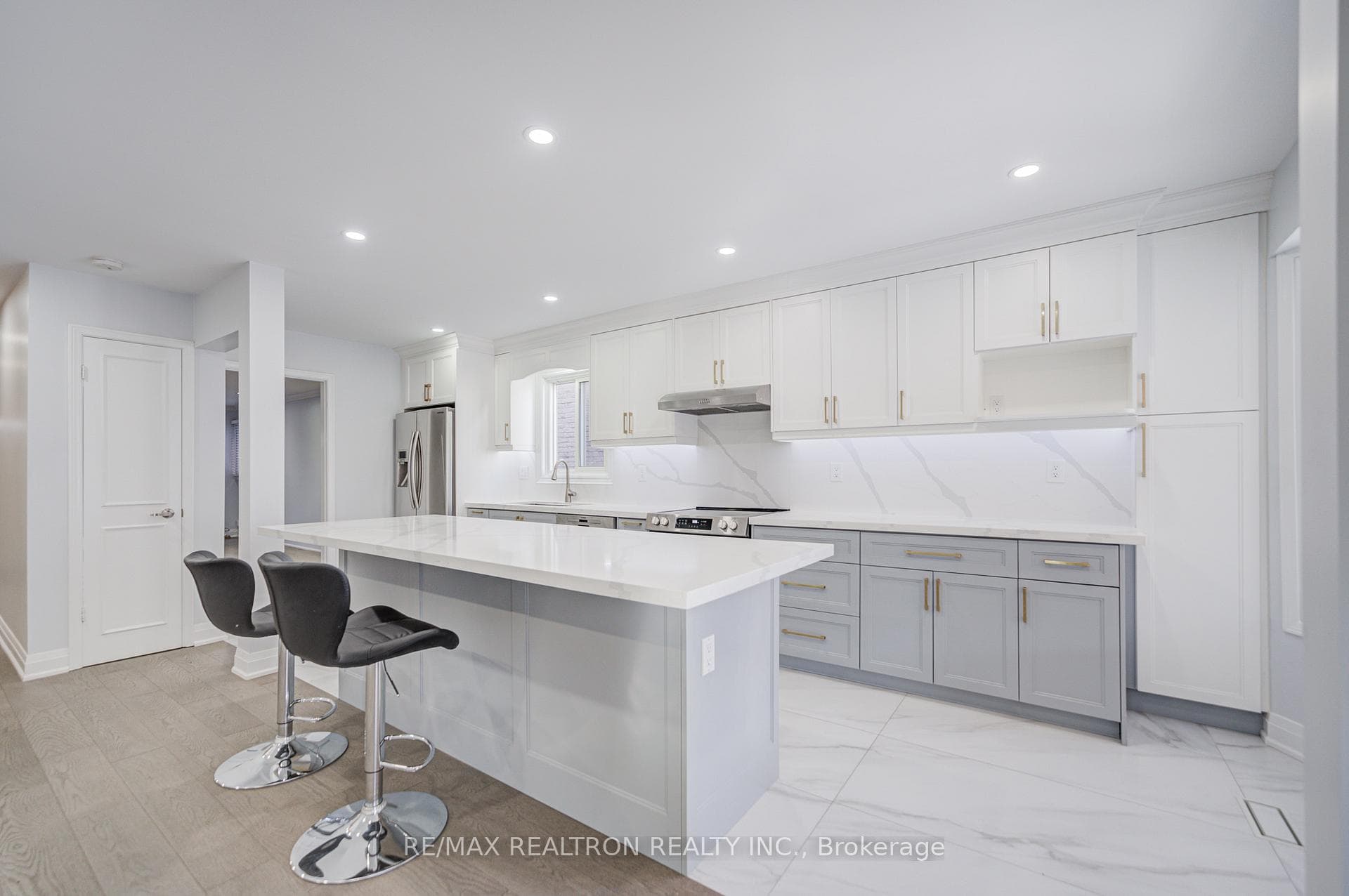 32 Wessex Place photo 11