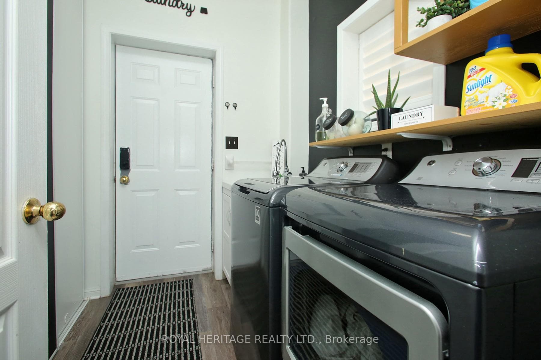 413 Foxwood Trail photo 13
