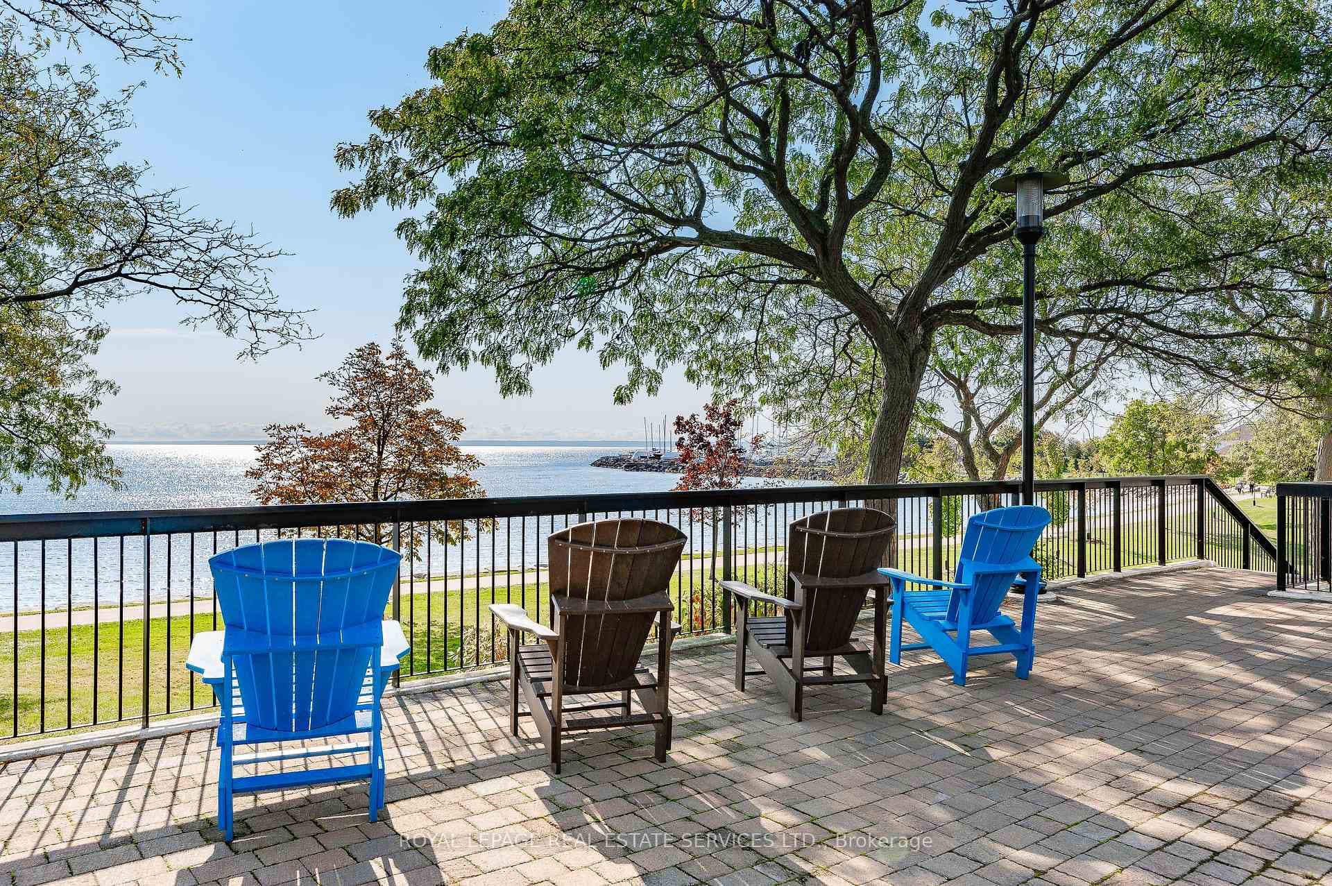 Lakefront living