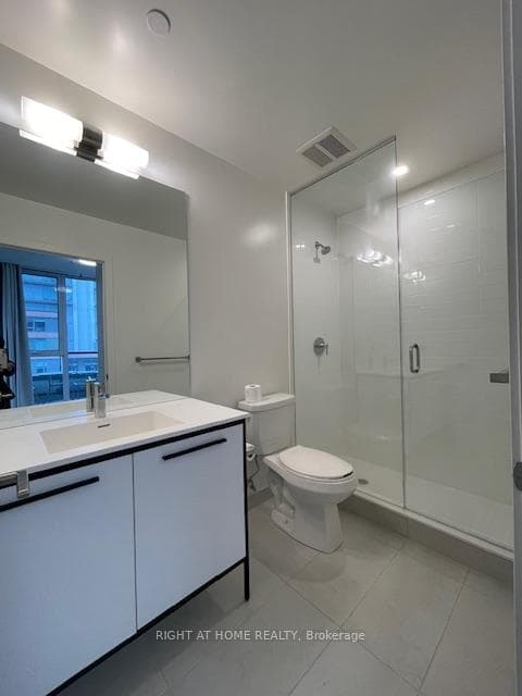 Stand-Up Shower