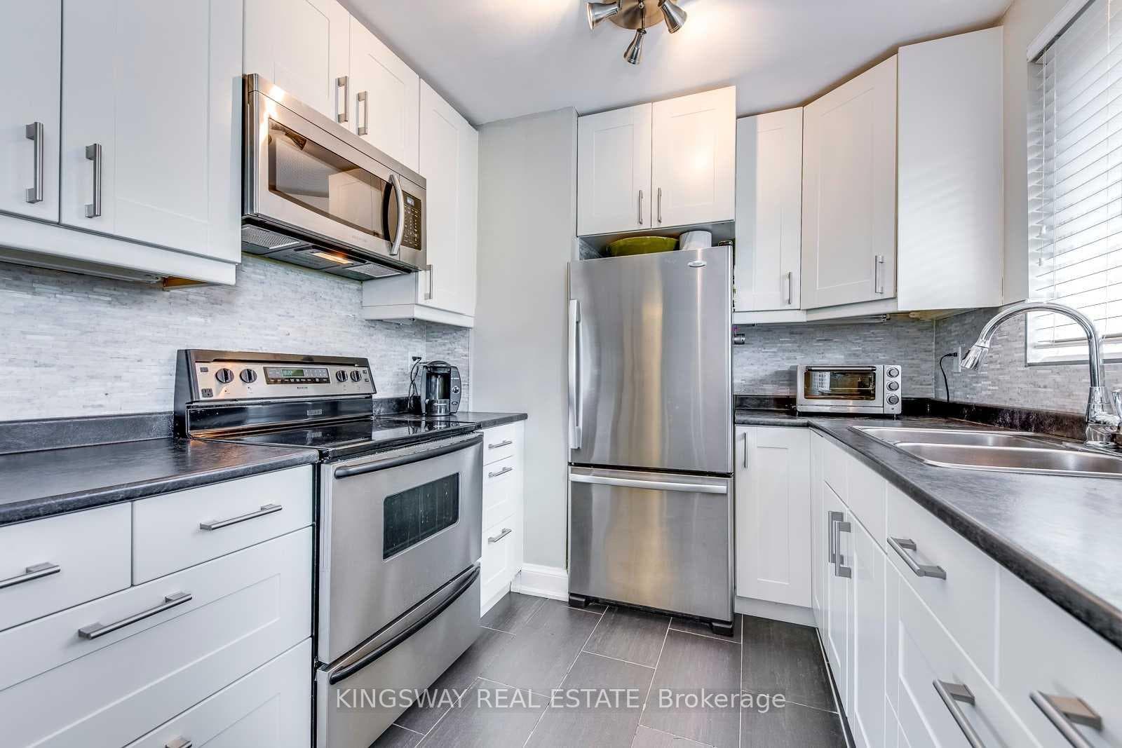 408 Lanor Avenue Unit Main photo 6