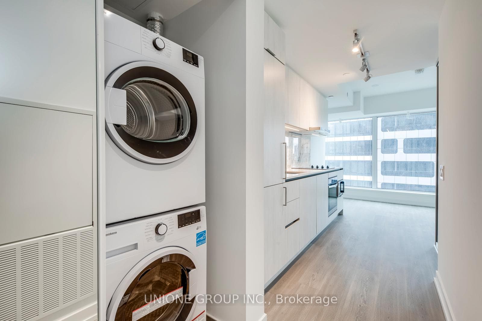 8 Wellesley Street Unit 2506 photo 19