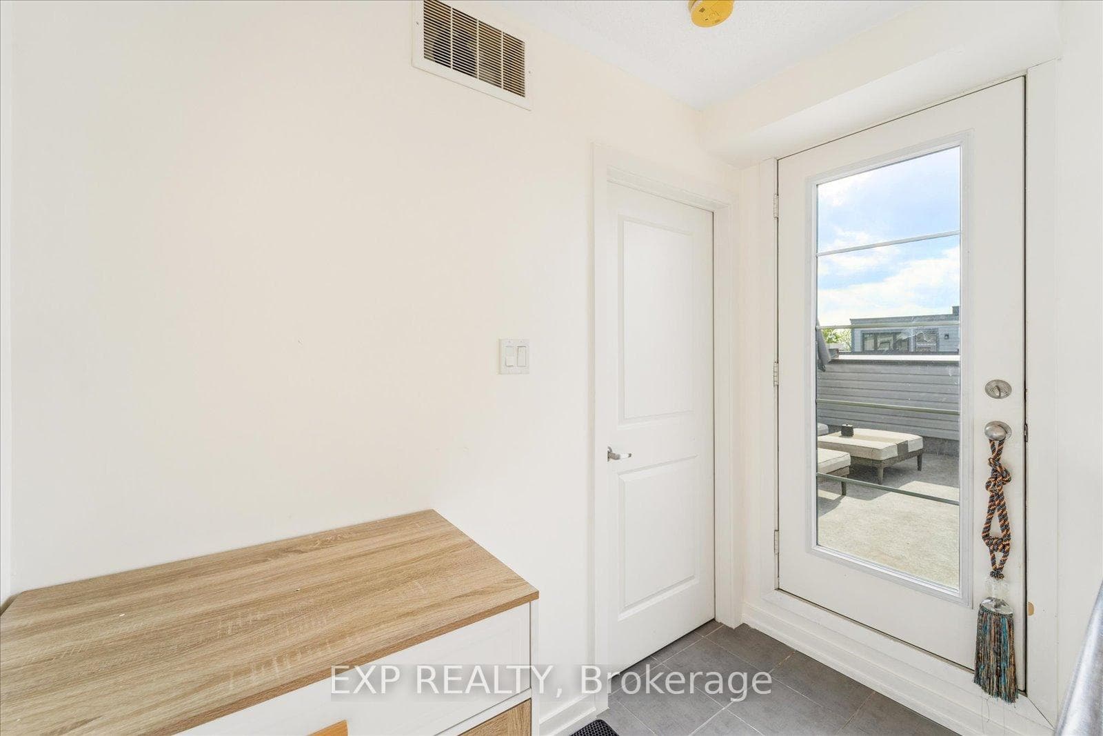 15 Whitaker Way Unit 322 photo 13