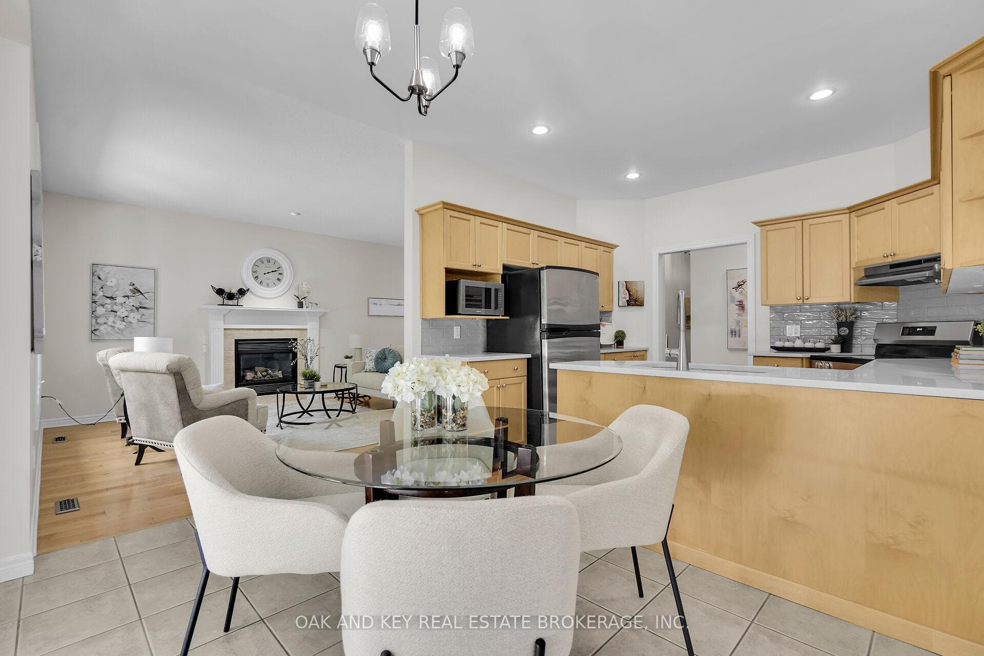 448 Commissioners Road Unit 7 photo 18