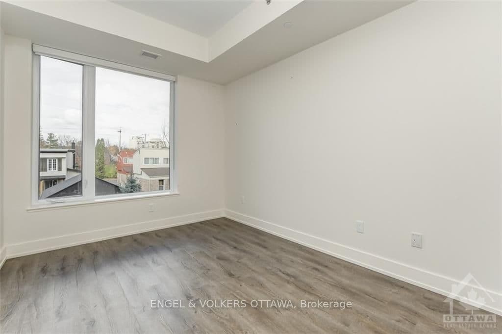 280 CRICHTON Street Unit 206 photo 18