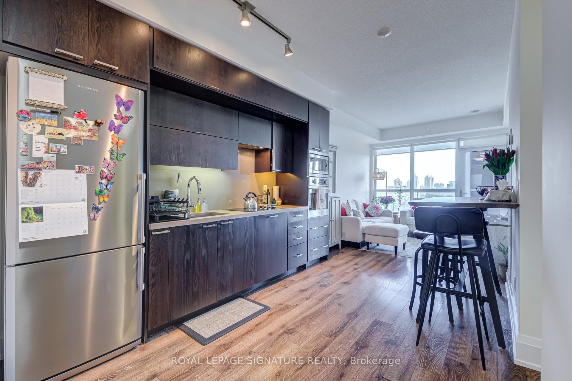 120 Harrison Garden Boulevard Unit 721 photo 8