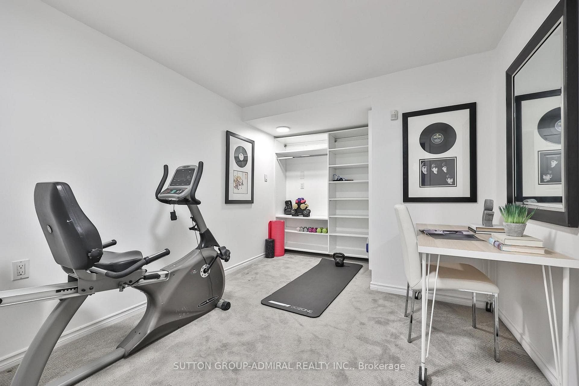256 Torresdale Avenue photo 32