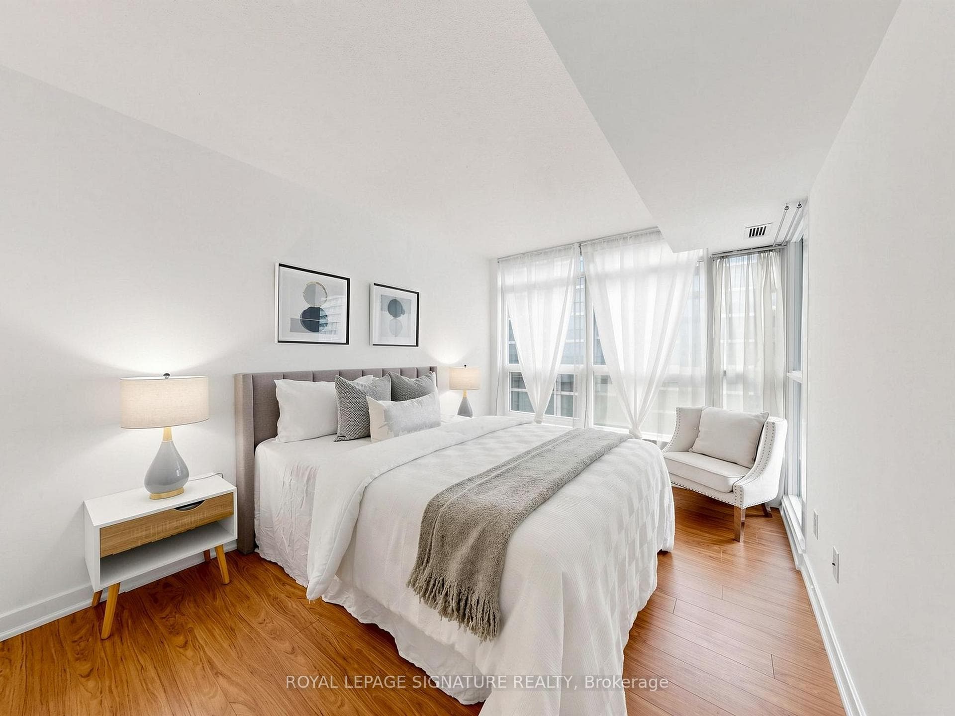 15 Singer Court Unit 1211 photo 14