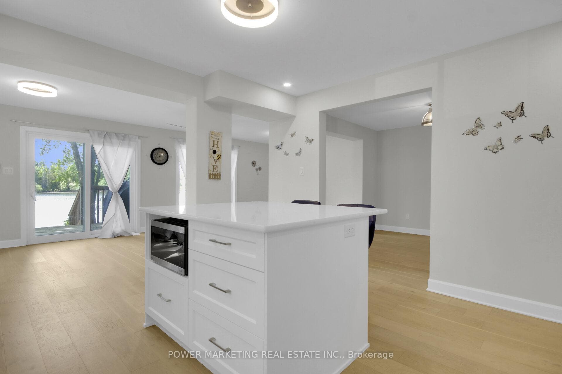 1312 BAYVIEW Drive photo 15