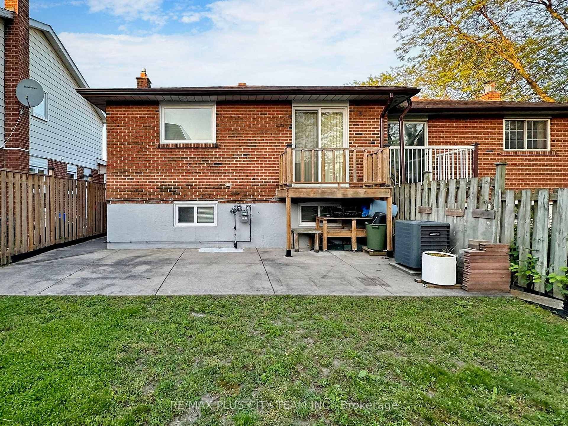5 Snowhill Crescent photo 35