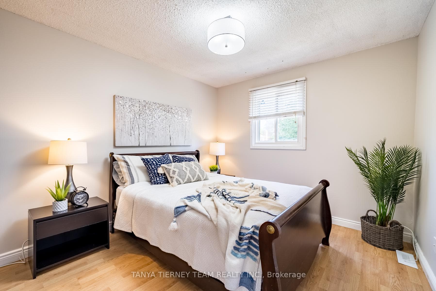 116 Homefield Square photo 16
