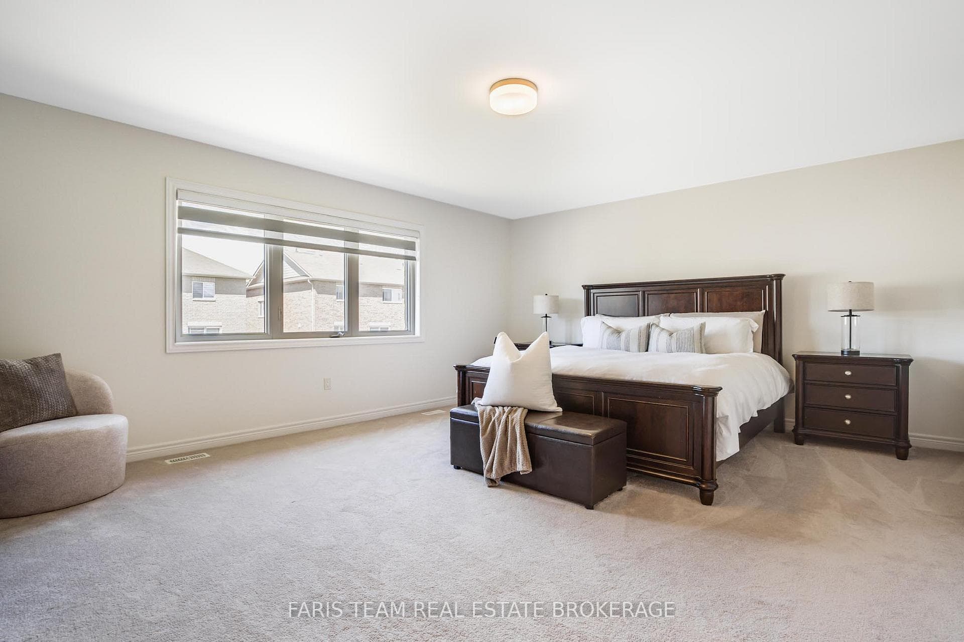 1428 Lawson Street photo 20