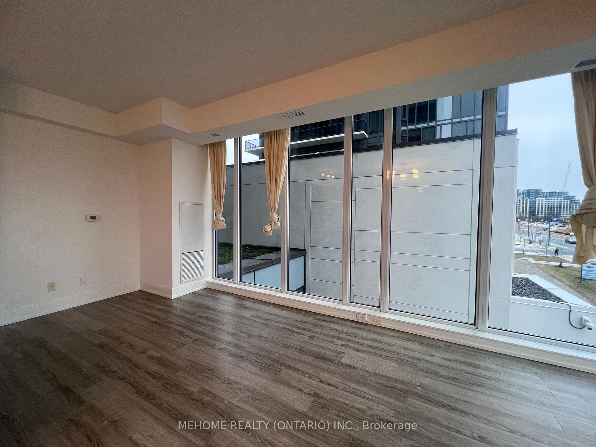 9600 Yonge Street Unit 218B photo 10
