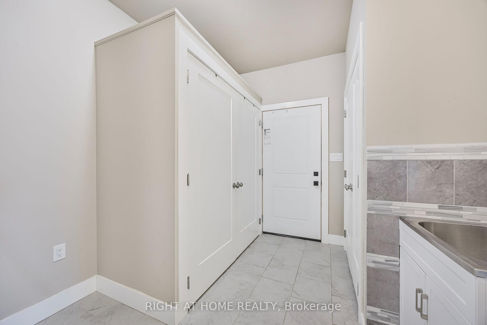 575 Oleary Lane photo 17
