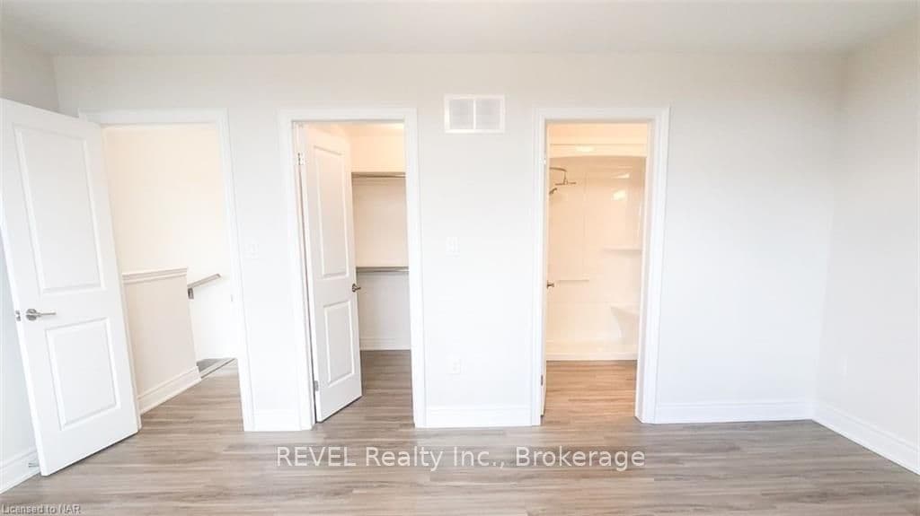 7458 JONATHAN Drive Unit MAIN photo 35