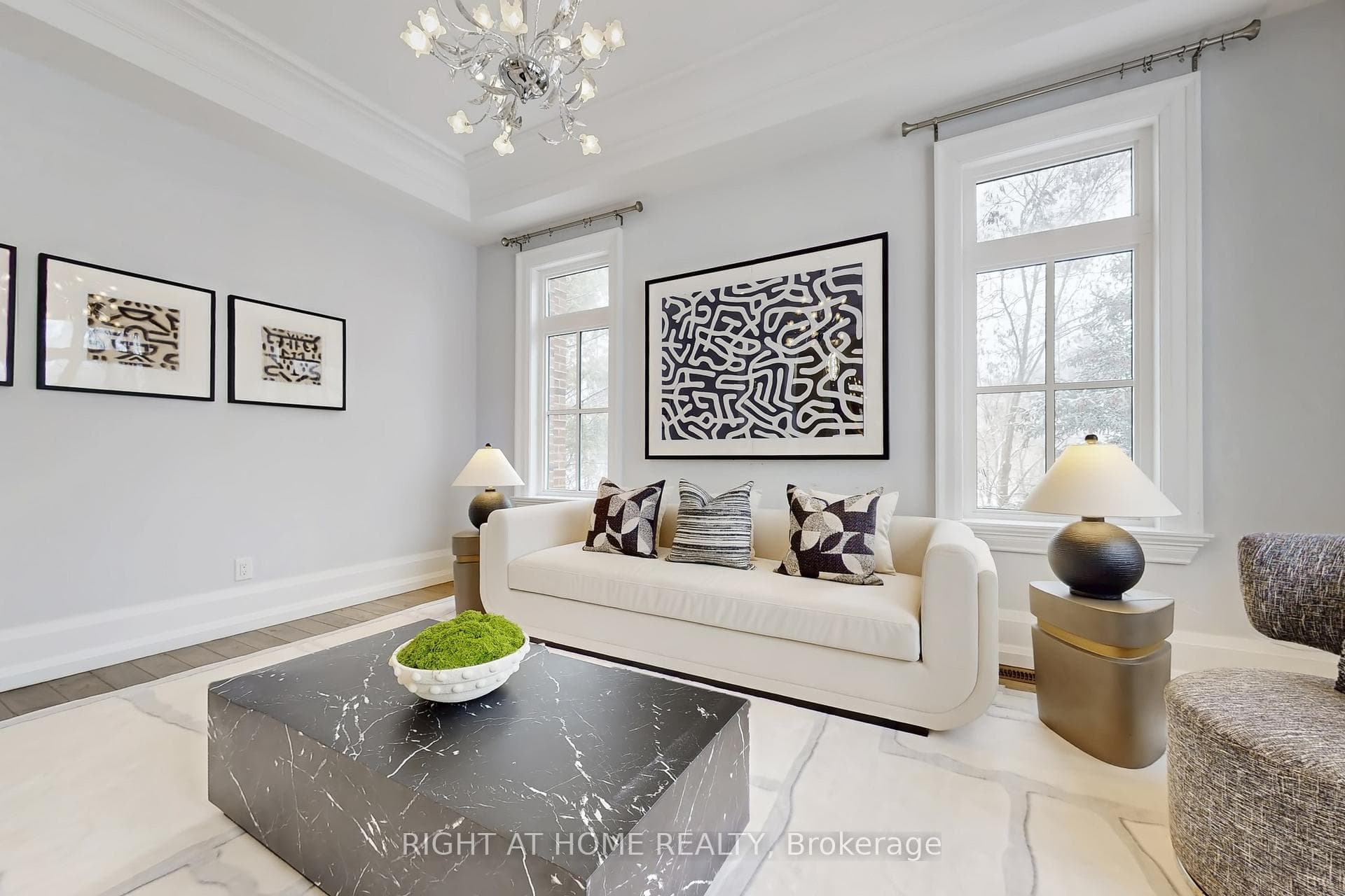 15 Davina Circle photo 6