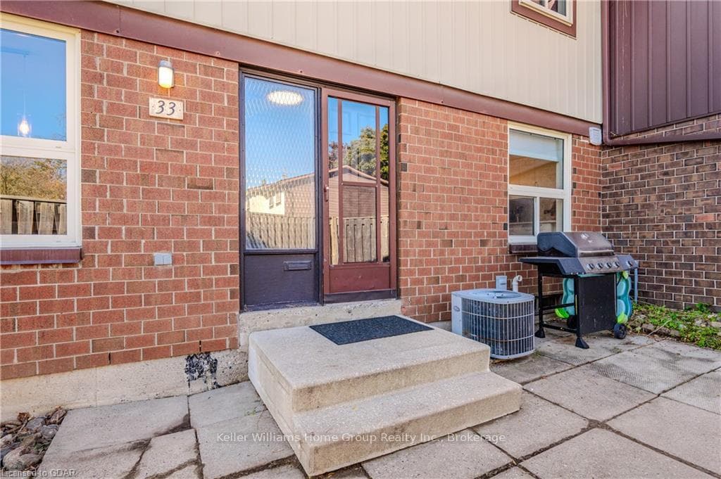 45 MARKSAM Road Unit 33 photo 10