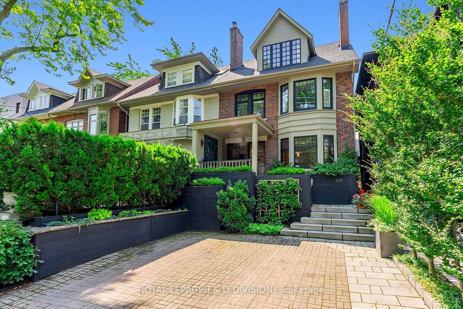 107 Farnham Avenue